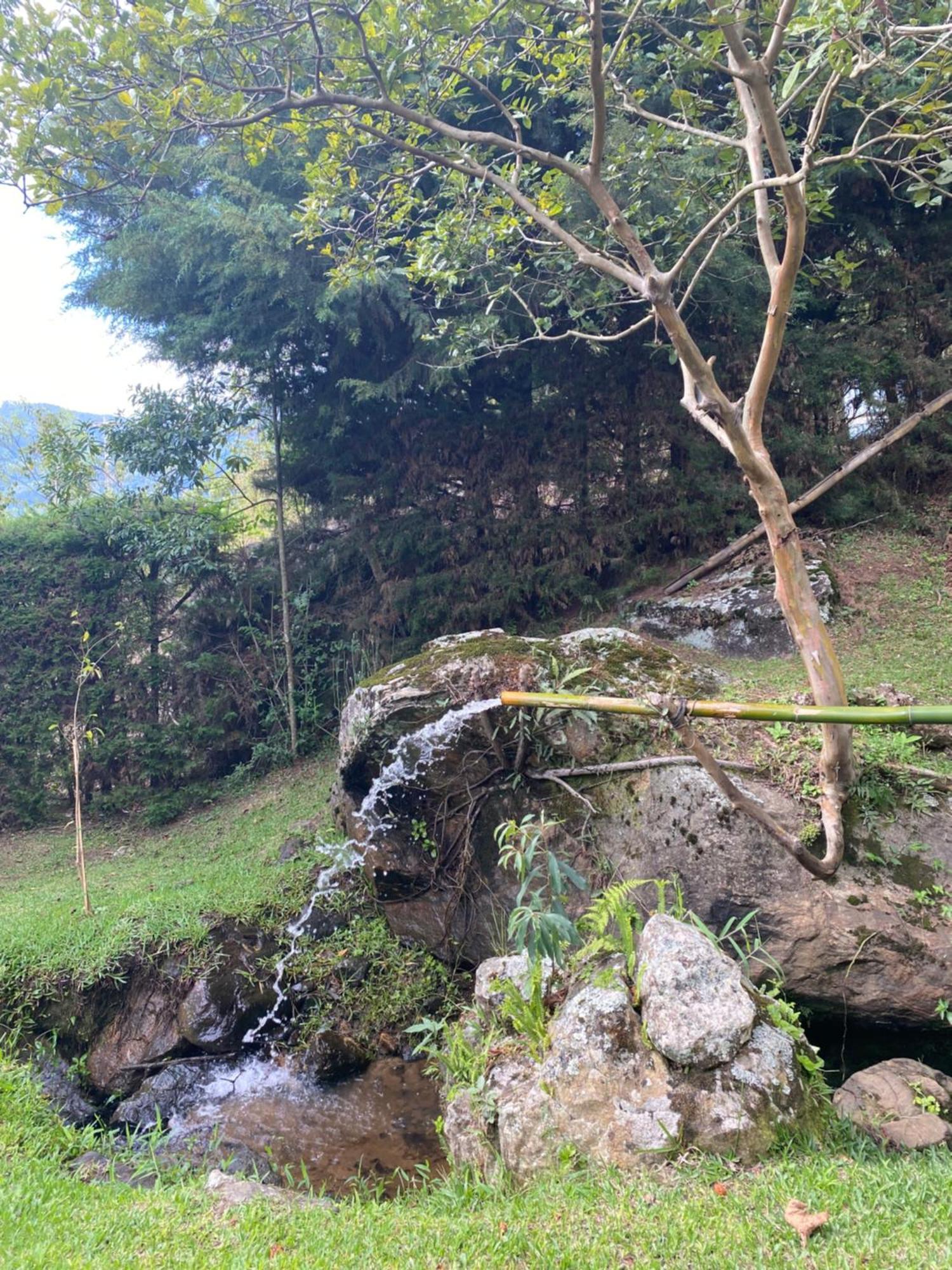 Apartamento Casa na Montanha a 500 metros da Pedra do Baú São Bento do Sapucaí Exterior foto