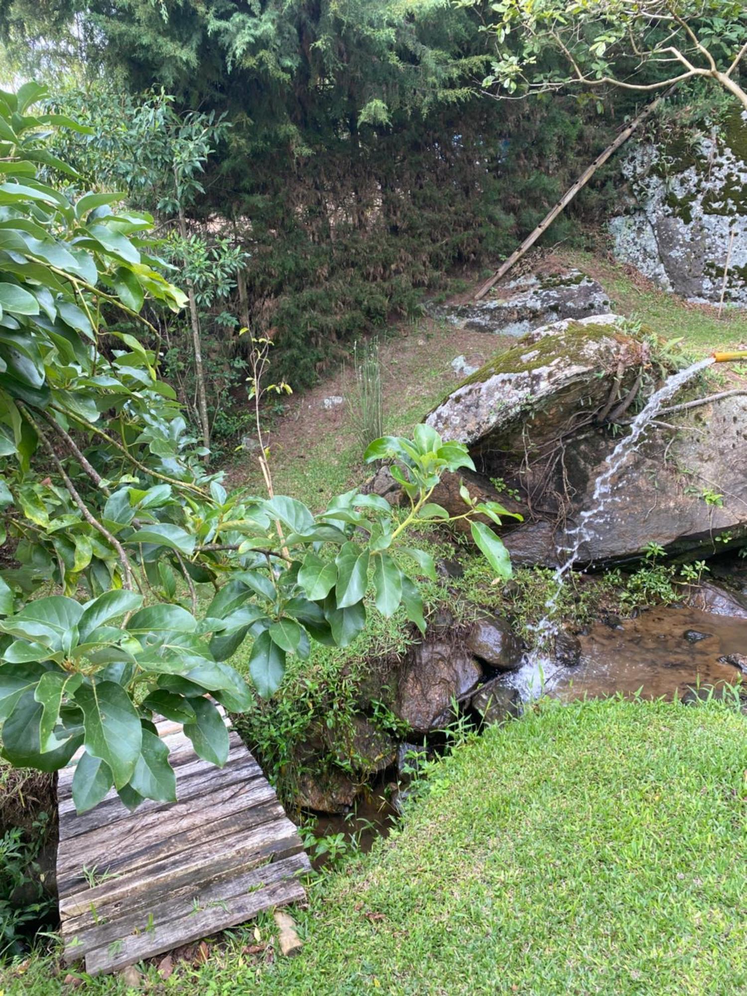 Apartamento Casa na Montanha a 500 metros da Pedra do Baú São Bento do Sapucaí Exterior foto